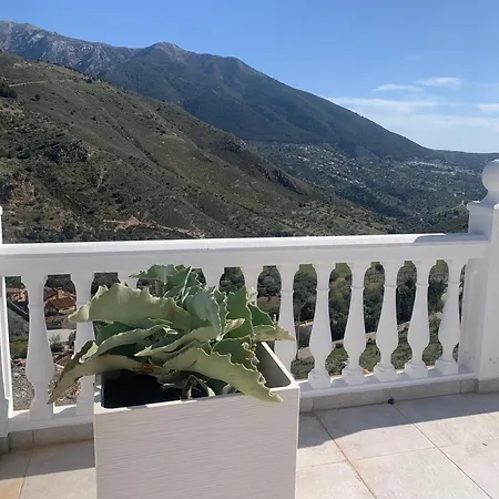 Holiday home 3 Bedroom With Private Pool And Mountain View *